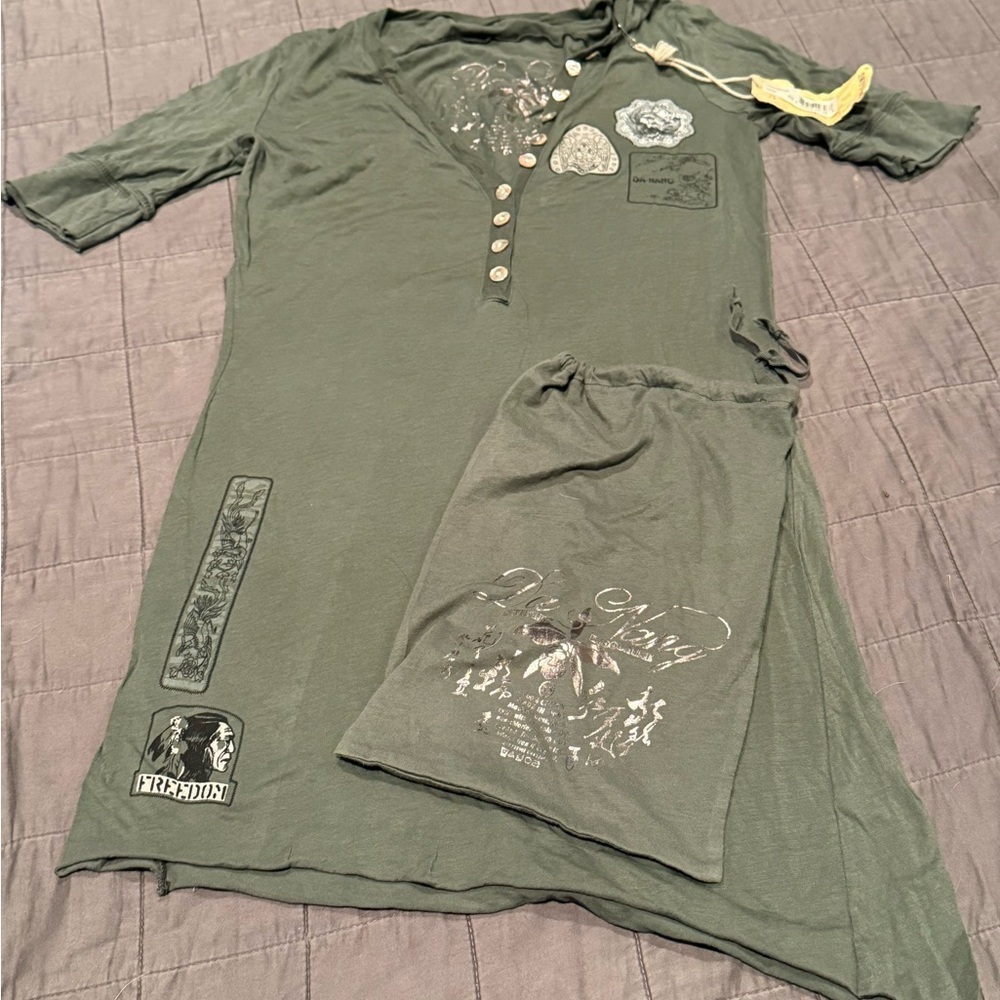 Da-Nang Green Graphic Short Sleeve Tee with Bag